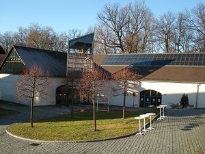 Bischof Benno Haus Schmochtitz 300.jpg