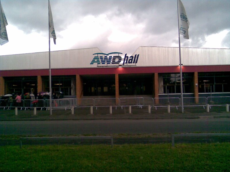 Datei:AWD-Hall Hannover.jpg